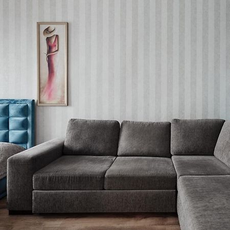 2 Bedroom on Deribasovskaya Str. Odessa Eksteriør bilde