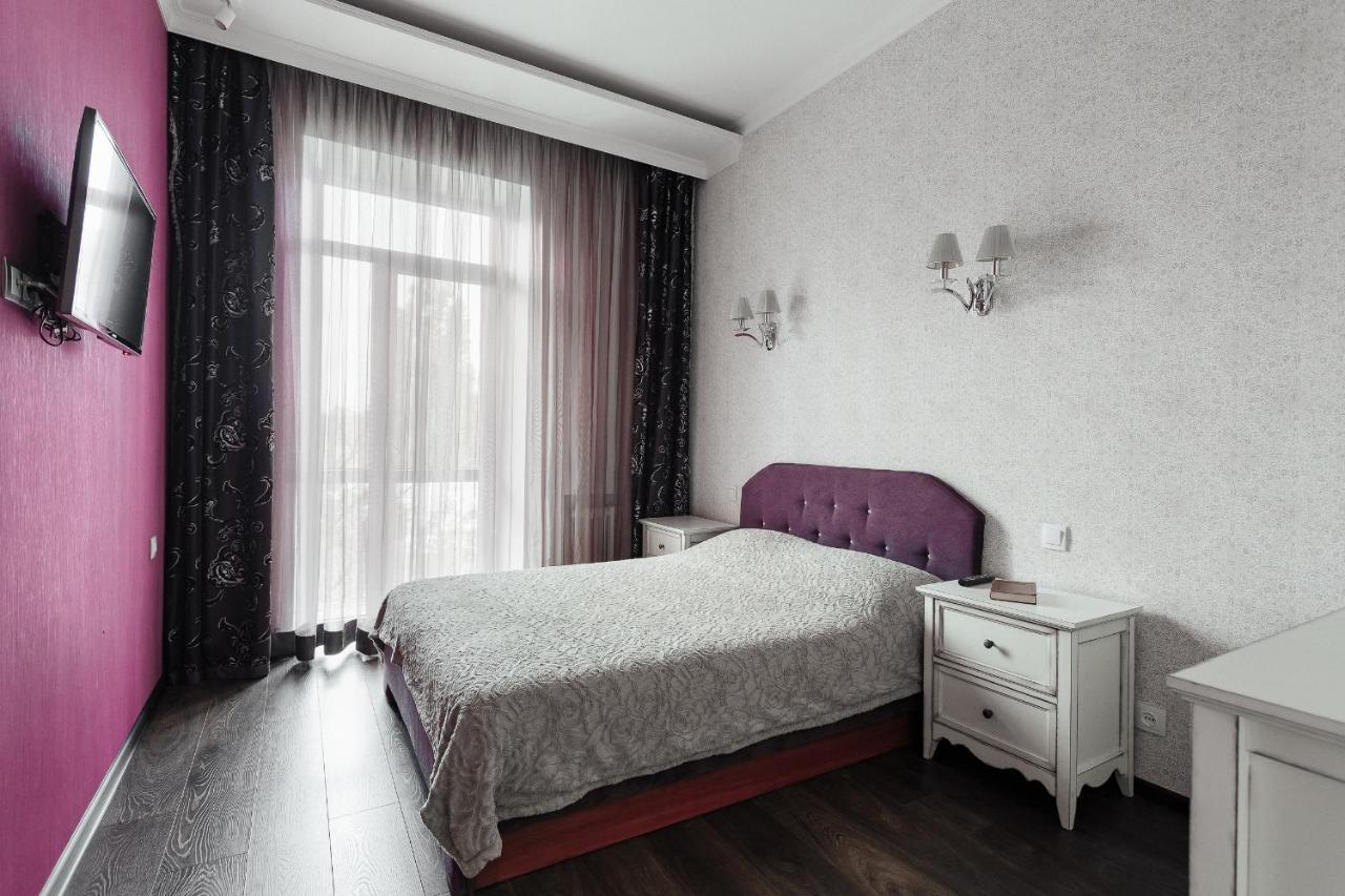 2 Bedroom on Deribasovskaya Str. Odessa Eksteriør bilde