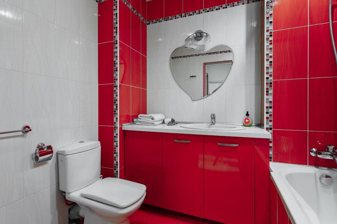 2 Bedroom on Deribasovskaya Str. Odessa Eksteriør bilde