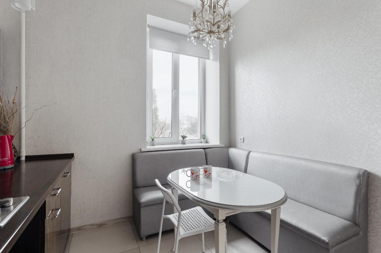 2 Bedroom on Deribasovskaya Str. Odessa Eksteriør bilde