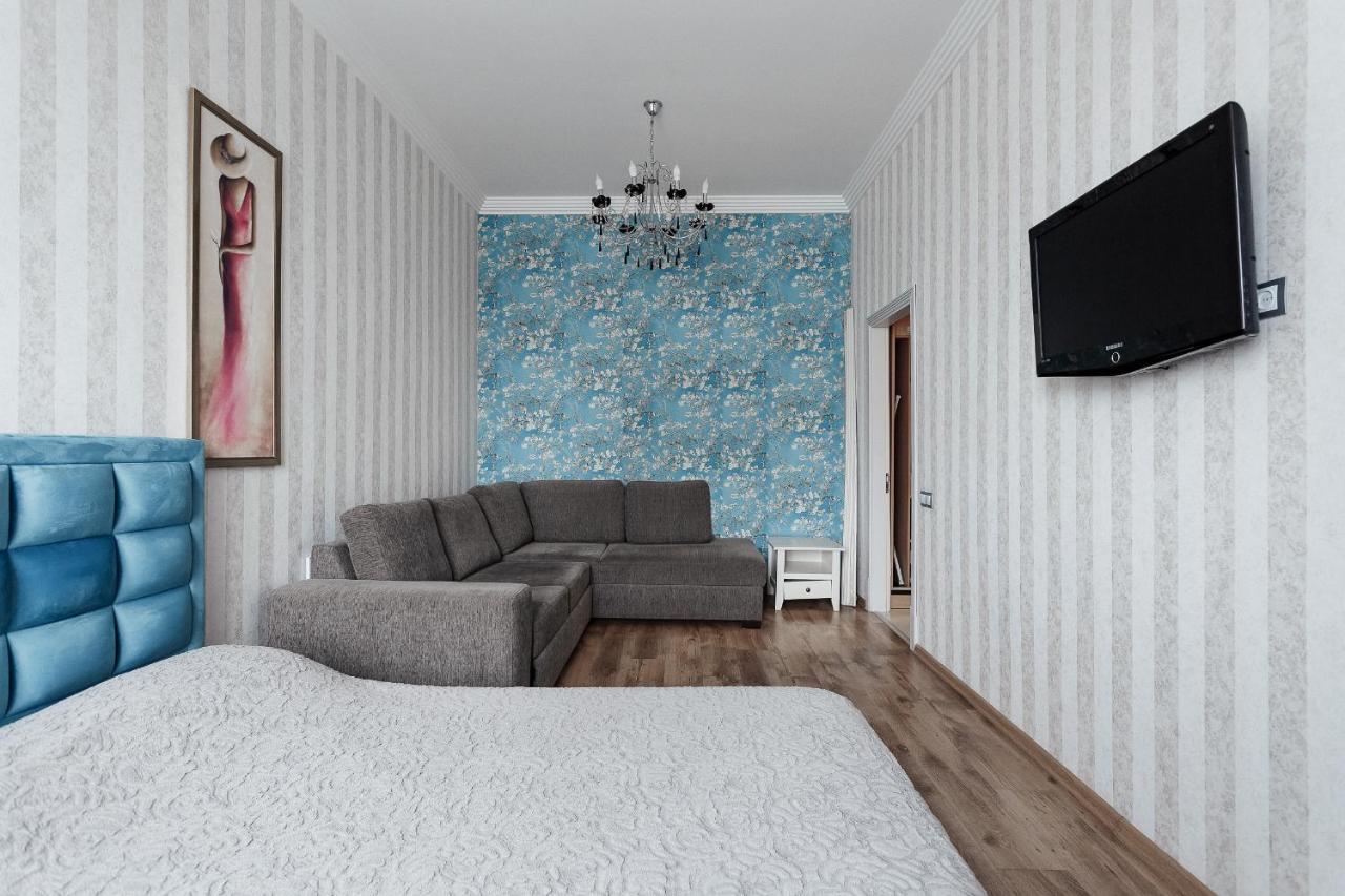 2 Bedroom on Deribasovskaya Str. Odessa Eksteriør bilde